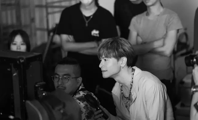 安仔鼓勵大家去參加唔同嘅比賽，可能會有意外收穫。