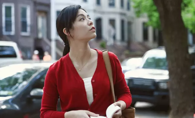 宋芸樺在電影中飾演事業型女生。（電影公司提供）