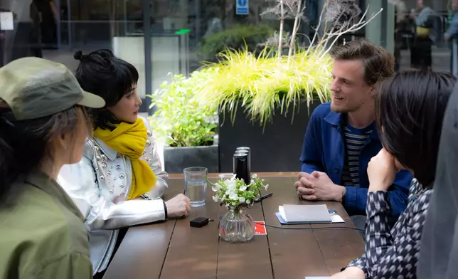 意猶未盡要在與她討論交流