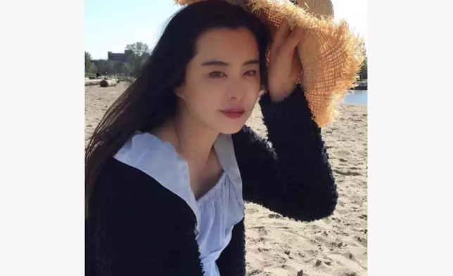 王祖賢息影後這些年旅居加拿大專心修佛。網上圖片