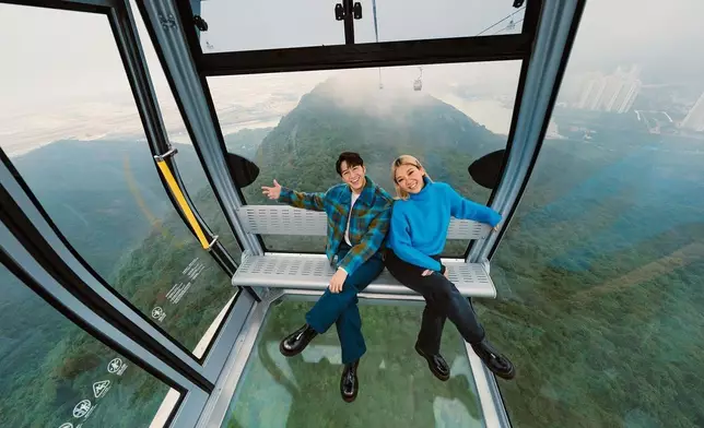 馮允謙透露欣宜正在康復中。