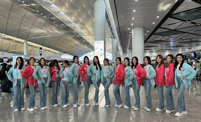 16位候選佳麗出發到越南拍攝外景。11號周婷（Jennifer）稱因家事未有隨隊出發，惹來退賽疑雲。（本網記者攝）