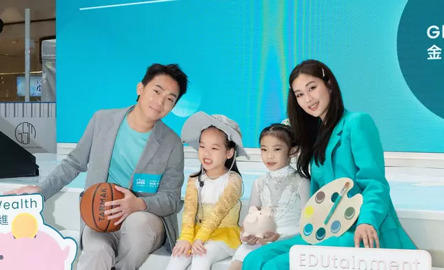 岑珈其平時最愛帶兒子到球場「父子兵」踢波跑步。