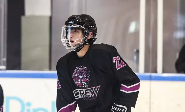 王智騫（Martin）愛上冰球運動。