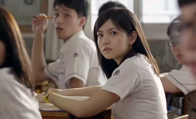 陳妍希憑電影《那些年我們一起追的女孩》中「沈佳宜」一角而走紅。