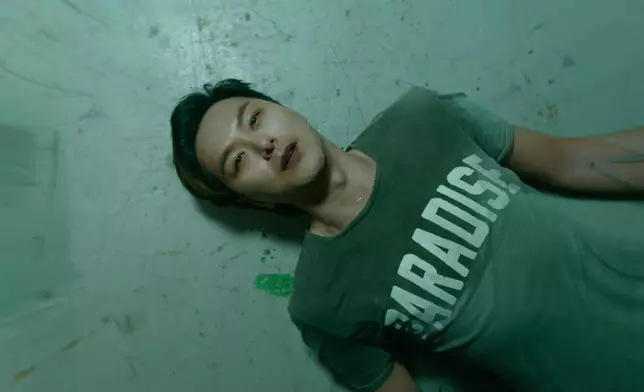 呢個Opening都幾特別。