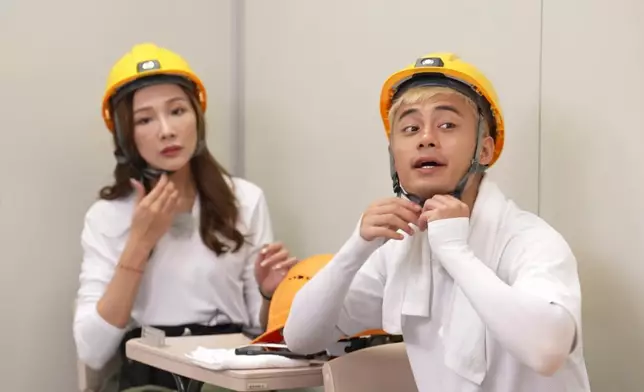 孔德賢被阿Sir指個安全帽戴得唔啱，究竟衰啲咩呢？