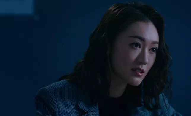 喺劇入面同陳豪有唔少對手戲嘅張寶兒，獲讚演技自然。