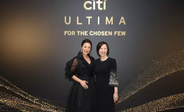 楊紫瓊與花旗環球財富亞洲區主管伍燕儀