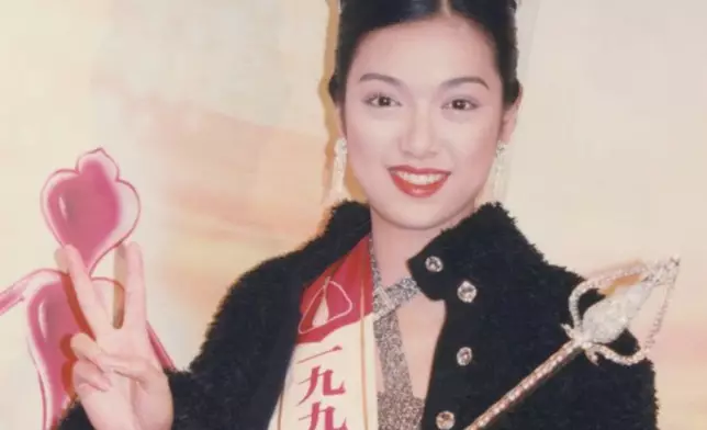 李珊珊是1996年香港小姐冠軍。