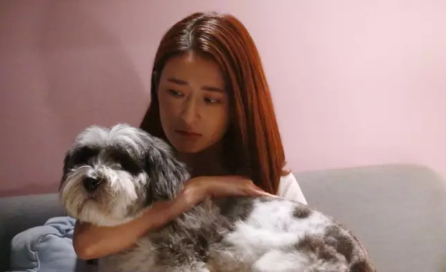 李君妍因為冇養過狗狗，所以佢有啲戲係靠幻想代入。