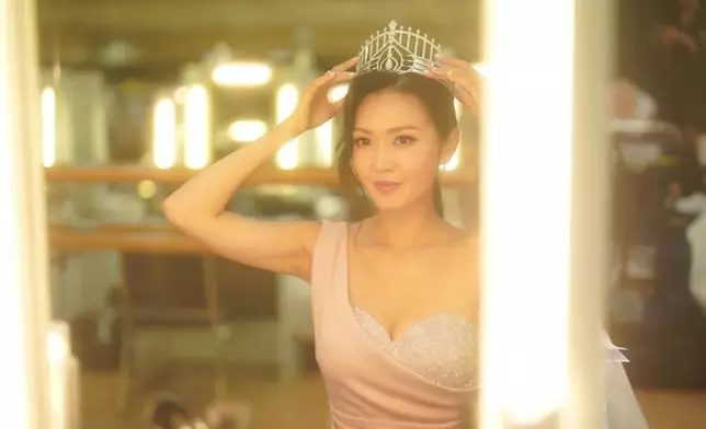 陳庭欣是2010年香港小姐冠軍。
