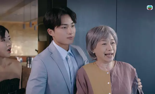 只係幫婆婆慶生啫。