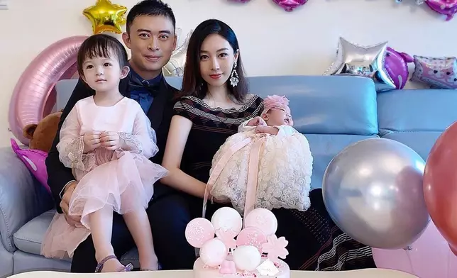 現年40歲的賈曉晨2016年與樊少皇結婚。