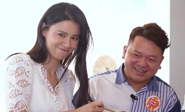 翠如愈幫愈忙，認真失威。