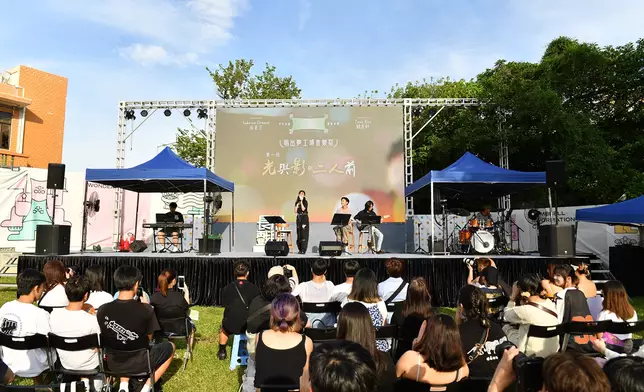 長洲戲院率先於8月20日 在戶外空間「銀幕大笪地」舉行「唱出夢工場音樂祭」第一回，邀請歌手們演繹不同年代的香港電影金曲，以音樂與歌聲於海島夕陽下重塑銀幕光影時刻。