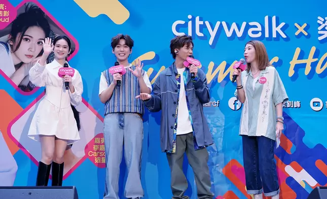 同門小師妹雲浩影（左）及「造星V」學員Carson都有現身撐場。