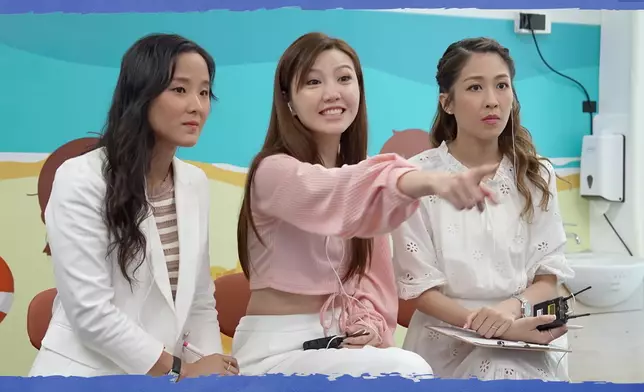 仲有佢老婆吳若希。