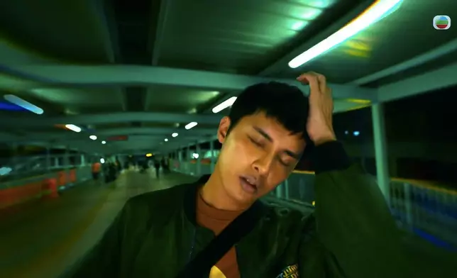 但因為唔夠錢爭七萬，安樂中咗文華布嘅「毒品局」。