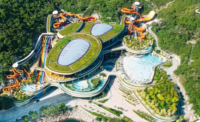 全新音樂會場地「AQUALAND」誕生。