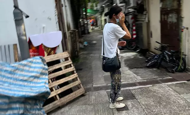 事主指「有個戴住口罩嘅大陸裝扮老女人突然截停我，然後好細聲講啲唔知咩語言，似係引我埋身聽」。（「大埔人大埔谷」FB圖片）