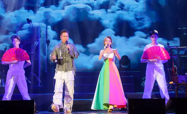 林曉峰和糖妹日前在廣州合體開「我們的快樂年代」演唱會。