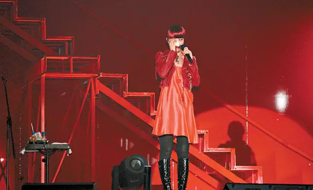 Stephy只開過一次個人演唱會，當年更在台上感動落淚！（網上圖片）