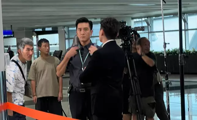 馬國明參演的《衝上雲霄3》劇組被捕獲。