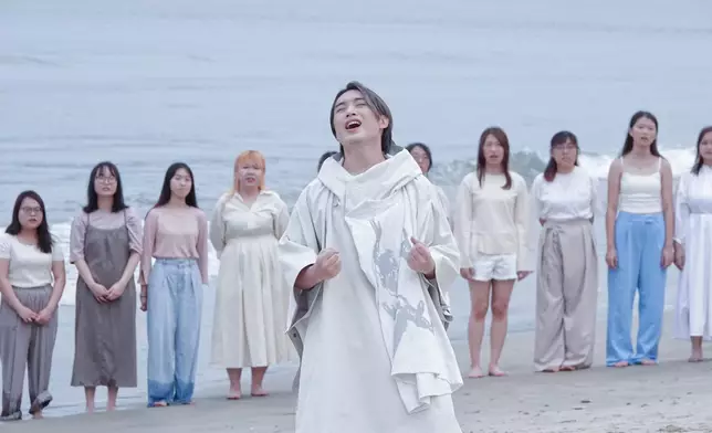 Jer柳應廷以新歌《Dear Children》送給面對身體、學業和愛情等壓力的年輕人。