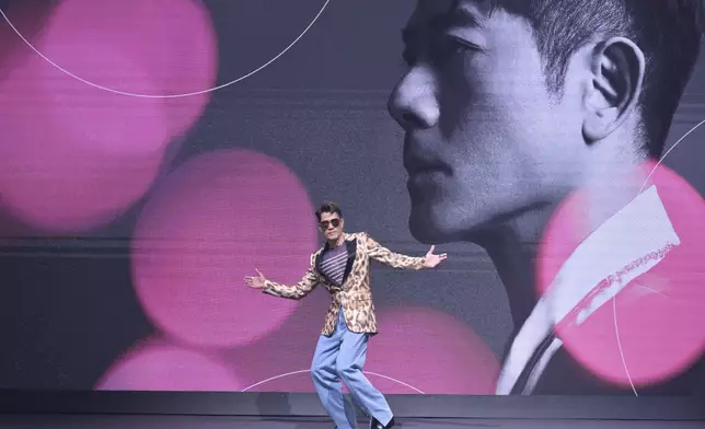 Aaron正式官宣其國內巡演新旅程即將開展。