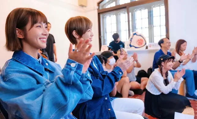 女唱作人魏嘉瑩（小魏）和木曜女神溫妮日本前出席保良局音樂活動。