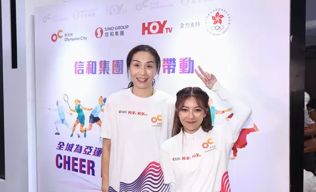 何雁詩跟現場觀眾打成一遍！