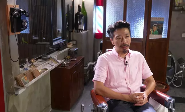 胡光駿少不更事，曾經失去兩年自由。