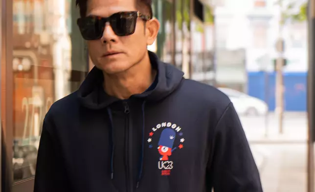 及後城城旋即返港，和家人過中秋。