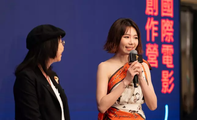 角色是飾演一位靚女按摩師，對白為從影以來最多。