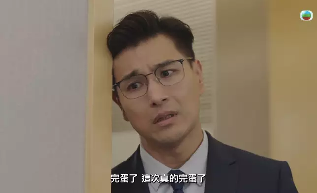 展鵬今次搣甩暗黑風，喺《香港人在北京》中大晒喜劇細胞。