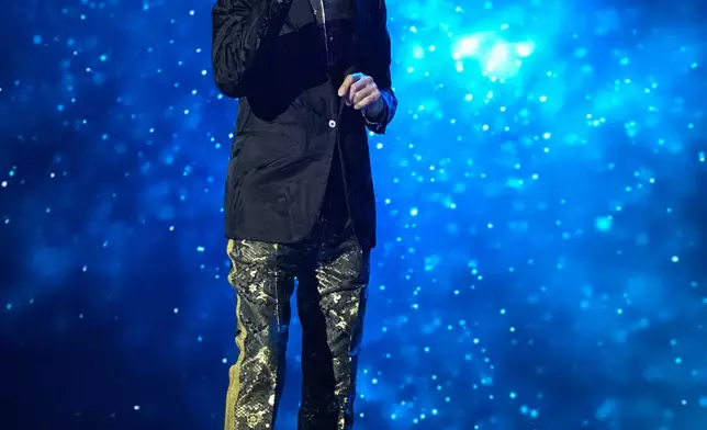 鄭少秋Facebook圖片