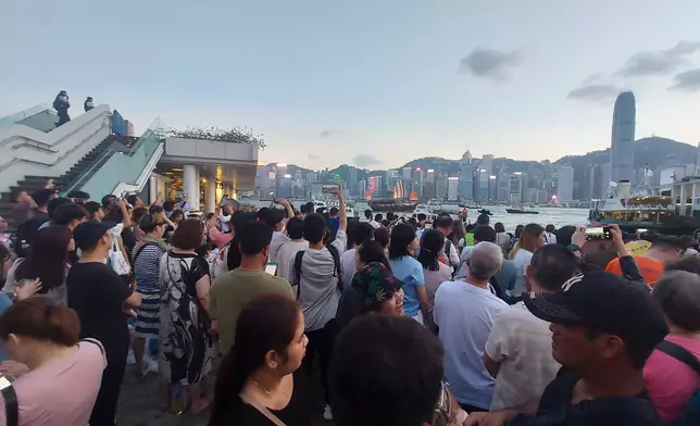 巴士的報記者攝