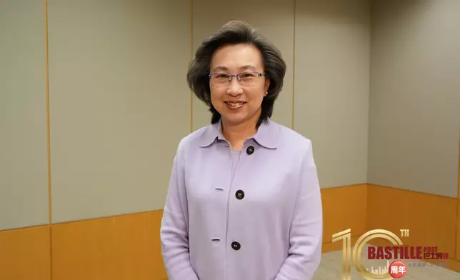 公務員事務局局長楊何蓓茵