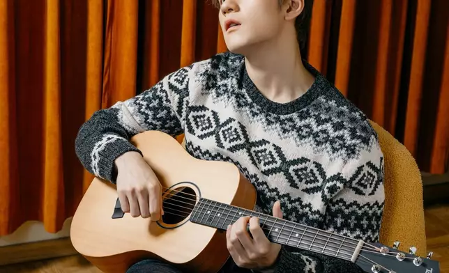 Jeffrey近日與時裝品牌合作，拍攝新一季秋冬造型照！