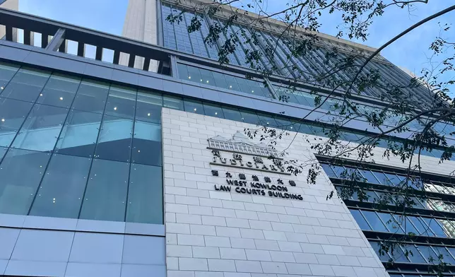 巴士的報記者攝