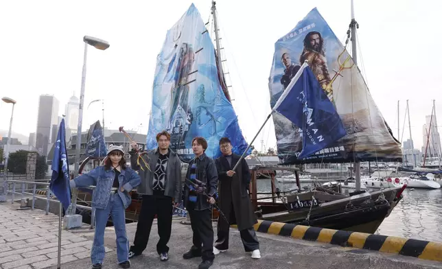 《水行俠與失落王國》12月20日在「水行號」上舉行了香港首個海上電影首映禮。