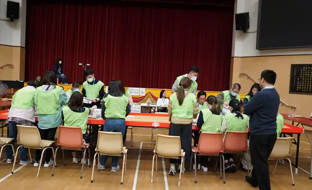 巴士的報記者攝