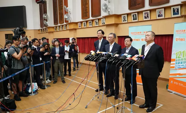 巴士的報記者攝