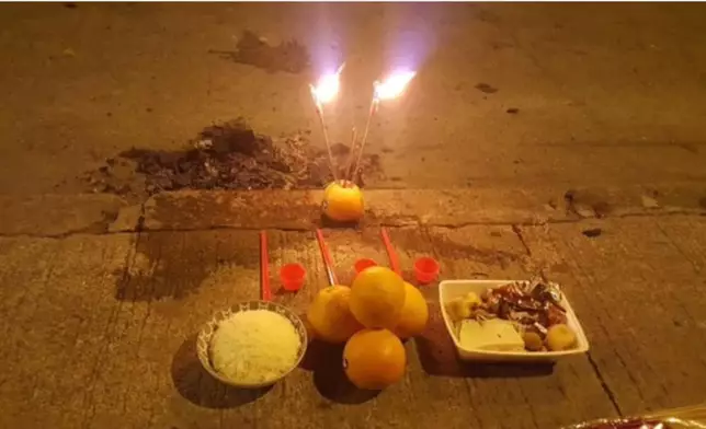 有網民聯想到「七月十四」、「路祭」。（FB圖片）