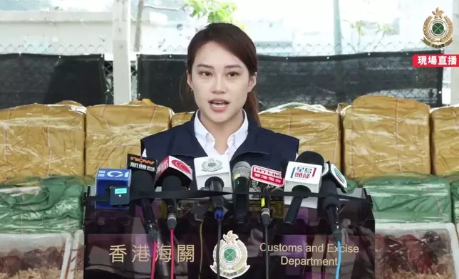 海關有組織罪案調查科特別調查第一組調查主任胡雪兒。香港海關FB短片截圖