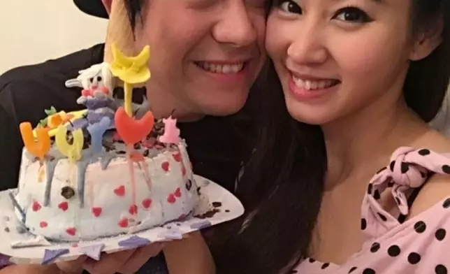 二人拍多兩年多。