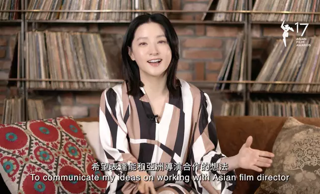 李英愛希望將來能和不同的亞洲演員及導演合作（影片截圖）