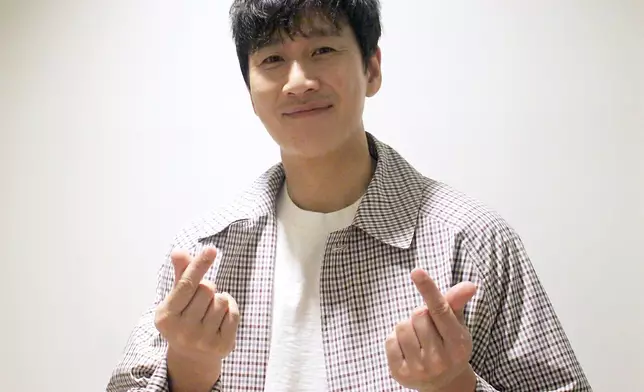 李善均曾感謝趙震雄接手角色（HODU＆U娛樂官網圖片）