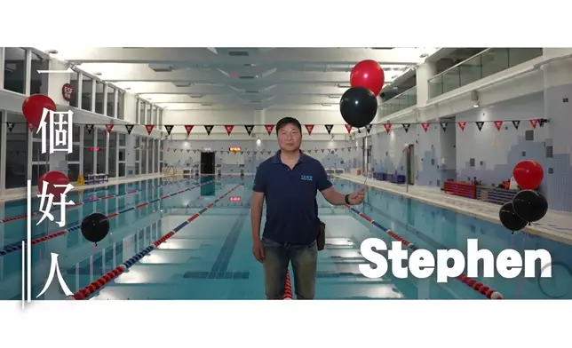 Stephen除咗教傷健人士潛水，仲為國際傷健潛水協會（香港）免費提供潛水裝備。